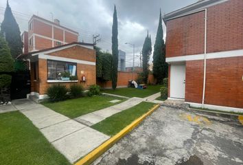 Casa en condominio en  Calle Toltecas 36, Los Reyes, Ciudad De México, Cdmx, México