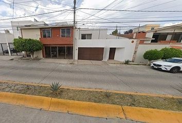 Casa en  Villa De Guadalupe, Villas Del Pedregal, San Luis Potosí, México