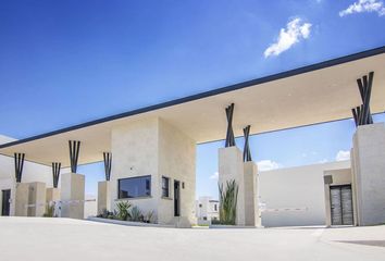 Casa en condominio en  Avenida Paseo De Las Pitahayas, Zibatá, Querétaro, México