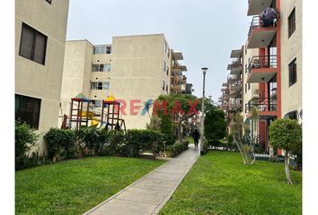 Departamento en  Av. Simón Bolívar 2150, Pueblo Libre, Perú