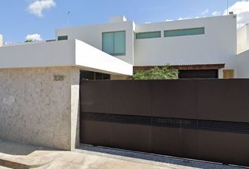 Casa en  Fraccionamiento Altabrisa, Mérida, Mérida, Yucatán