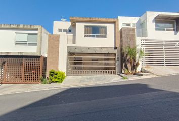 Casa en fraccionamiento en  Lomas Del Vergel, Avenida Lomas Del Vergel, Lomas Del Vergel, Monterrey, Nuevo León, México