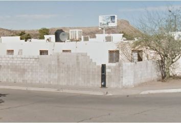 Casa en condominio en  Cerrada De Los Limos, Fraccionamiento Tierra Colorada, Lote Baldio, Hermosillo, Sonora, México