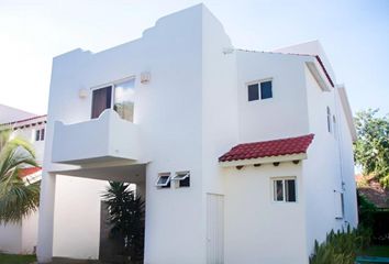 Casa en  Chichén Itzá 14, La Guadalupana, Playa Del Carmen, Quintana Roo, México