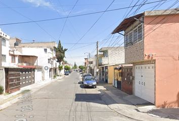 Casa en  Paseo De Los Eucaliptos, Unidad San Buenaventura, 56536 San Buenaventura, Méx., México