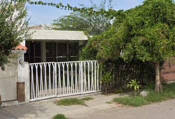 Casa en  Pedro Camino, Ampliación Los Ángeles, Torreón, Coahuila De Zaragoza, México