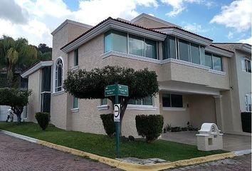 Casa en condominio en  Bugambilias, Zapopan, Jalisco, México