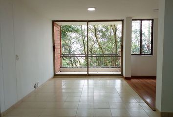 Apartamento en  Poblado, Medellín