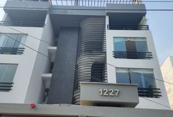 Departamento en  Avenida Ricardo Palma 1227, Miraflores, Perú