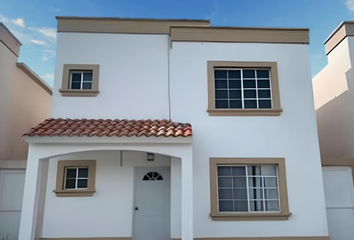 Casa en  Paseo De La Tormenta, Residencial Senderos, Torreón, Coahuila De Zaragoza, México