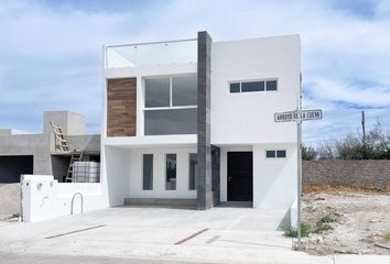 Casa en fraccionamiento en  Cañadas Del Arroyo, Querétaro, México