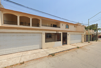 Casa en  Calle Manaslu, Rincón Del Humaya, Culiacán, Sinaloa, México