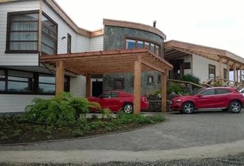 Casa en  Cruce La Vara, La Vara Cruce La Vara, Puerto Montt, Los Lagos, Chile