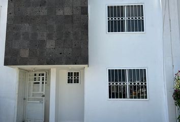 Casa en fraccionamiento en  Residencial Hacienda Viñedos, León, Gto., México