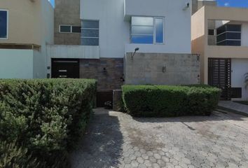 Casa en  Calle Agua Viva, Ara Crystal Lagoons, Apodaca, Nuevo León, 66604, Mex