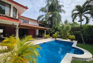 Casa en  Jardines De Cuernavaca, Cuernavaca, Morelos