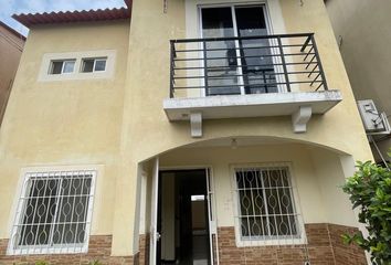 Casa en  Tarqui, Guayaquil