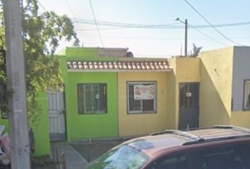 Casa en  Calle Maracaibo 109, Hacienda Santa Fe, Jalisco, México