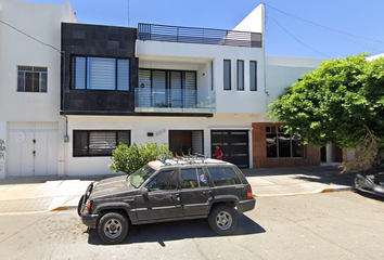 Casa en  Avenida Francisco I. Madero, Barrio De La Purísima, Aguascalientes, México