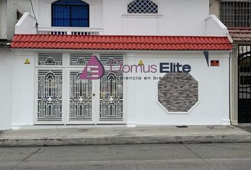 Casa en  Av. Francisco De Orellana, Guayaquil, Ecuador