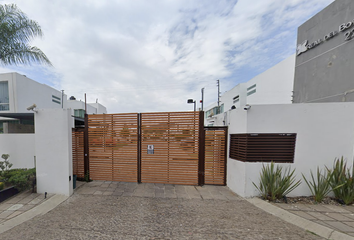 Casa en  Avenida Paseo Del Bosque 2200, Jalisco, México