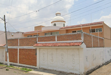 Casa en  Calle Paseo De La Cima 541, Coyula, 45400 Coyula, Jalisco, México