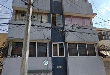 Casa en  Valle De Aragon 1ra Sección, Ciudad Nezahualcóyotl, Estado De México, México