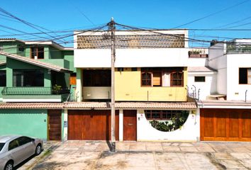 Casa en  Jirón Fray Luis De León 1062, San Borja, Perú