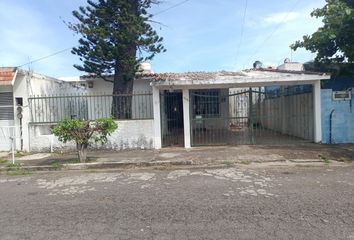 Casa en  Calle Nogal 480, Floresta 80, Veracruz, México