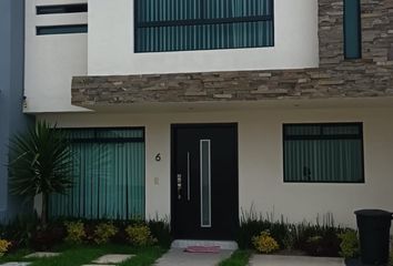 Casa en condominio en  San Mateo Atenco, Edomex, México