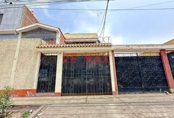 Casa en  Comunidad Industrial 346, Chorrillos, Perú