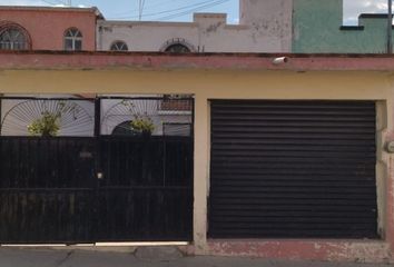 Casa en  Villas De Santiago, Municipio De Querétaro