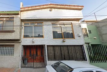 Casa en  Volcán Santa María 38, Ampliación La Providencia, Ciudad De México, Cdmx, México