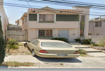 Casa en  Fraccionamiento Golfo De Tehuantepec N. 423, Sin Nombre De Colonia 11, Ciudad Santa Catarina, Nuevo León, México