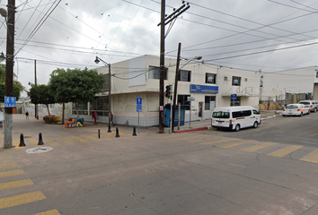 Local comercial en  Avenida Francisco I. Madero 667, Zona Centro, Tijuana, Baja California, 22000, Mex