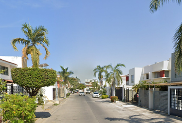 Casa en  Río Papaloapan, Fovissste 100, Fluvial Vallarta, Puerto Vallarta, Jalisco, México