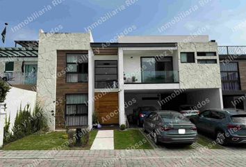 Casa en  Residencial Atocha, Calle Camino Real Cholula, Santiago Momoxpan, Cholula De Rivadavia, Puebla, México