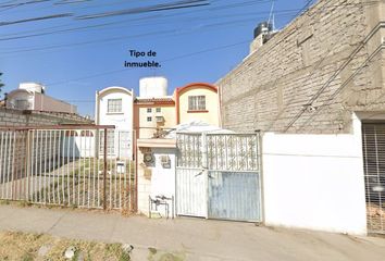 Casa en  Calle Zacapoaxtlas No. 47, Geovillas, Santiago De Querétaro, Querétaro, México