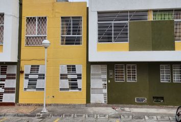 Casa en  Calle Huambucara, Quito, Ecuador