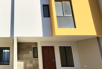 Casa en condominio en  Clavel, Los Tulipanes, La Tijera, Jalisco, México