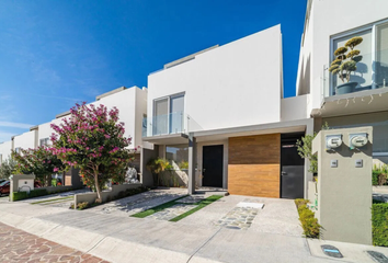 Casa en  Condominio Acantha, Zibatá, Querétaro, México