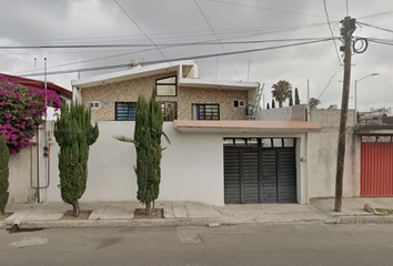 Casa en  Jardines De San Manuel, Puebla