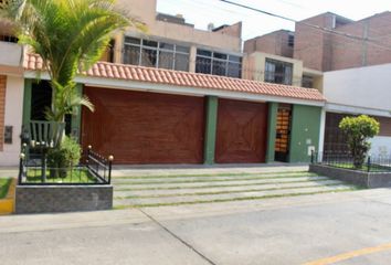 Departamento en  Calle Chimbote 1288, Los Olivos, Perú