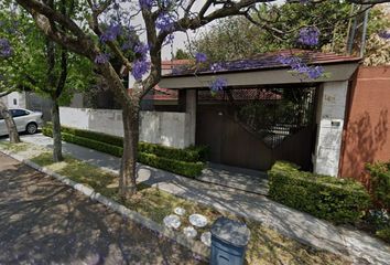 Casa en  Bosque De Sauces 142, Bosque De Las Lomas, 11700 Ciudad De México, Cdmx, México