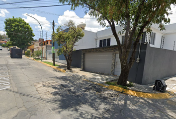 Casa en  Valle De Oaxaca 50, Mz 013, Vista Del Valle Secc Electricistas, 53290 Naucalpan De Juárez, Méx., México