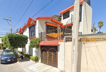 Casa en  Valle De Los Cipreses 21, Izcalli Del Valle, Buenavista, Estado De México, México