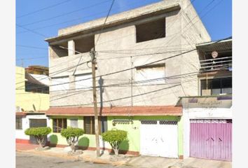 Casa en  Avenida 585, San Juan De Aragón Iii Sección, Ciudad De México, Cdmx, México