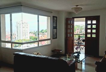 Apartamento en  Arboledas, Cali