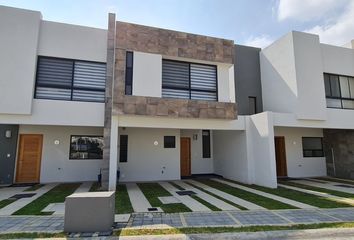 Casa en fraccionamiento en  Parque La Rayana Ii, Boulevard De Los Lagos, Lomas De Angelópolis, Iv, Santa Clara Ocoyucan, Puebla, México