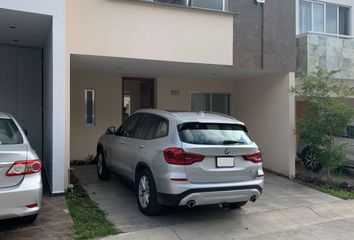 Casa en  Av Valdepeñas 9845, Altavista Residencial, Zapopan, Jalisco, México